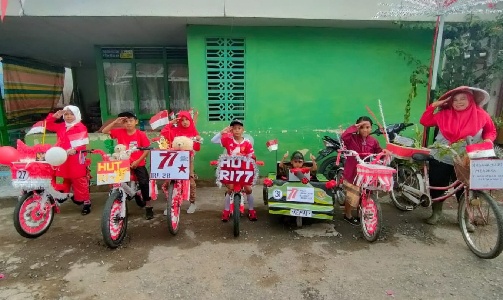 Karnaval sepeda hias menjadi cara warga Desa Tanjung Bugis