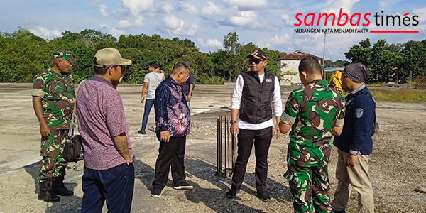 Wakil Bupati Sambas Fahrur Rofi meninjau Pembangun dikawasan perbatasan Indonesia-Malaysia di Sajingan Besar, Galing dan Sejangkung.