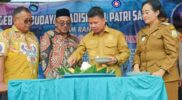 Bupati Sambas Satono bersama Ketua PATRI Kabupaten Sambas Ahmad Hafsak Setiawan