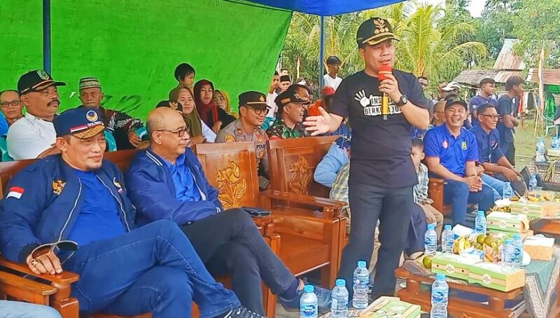 Bupati Sambas Satono menutup Kasti Figo Cup 2022, Senin (26/12/2022).