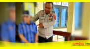 KH Kakek berusia 62 Tahun pelaku cabul tak berkutik saat digelandang Petugas Polsek Jawai Selatan.