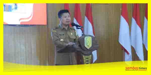Bupati Sambas Satono saat membuka Rakor Konvergensi Percepatan Penurunan Stunting, Selasa (7/2/2023)