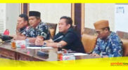 Anwari Ketua Komisi IV DPRD Sambas memberikan apresiasi dan mendukung pembangunan Masjid 1001 Kubah