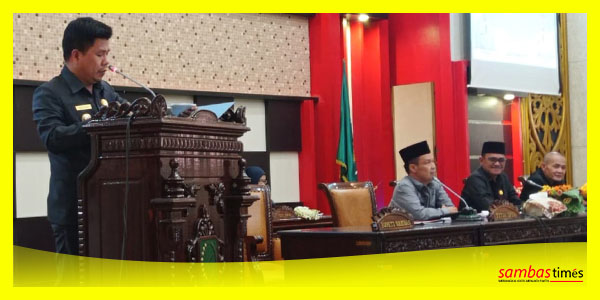 Bupati Sambas Satono menyampaikan LKPJ Tahun 2022, Senin (27/3/2023).