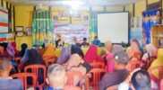 Kadis P3AP2KB Kabupaten Sambas Fatma Aghistni menyampaikan sosialisasi program Puspaga