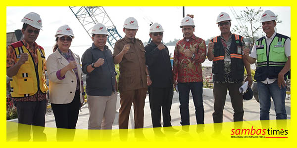 Komisi IV DPRD Kalbar bersama PLN Wilayah dan BPJN meninjau JSSB, Jumat (17/3/2023) sore.