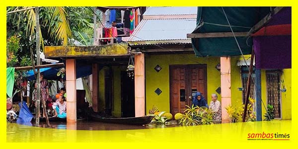 Kondisi Banjir Desa Perigi Limus, Kecamatan Sejangkung, Kabupaten Sambas.