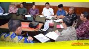 Ketua Pansus 1 DPRD Sambas Supni Alatas pada kunjungan ke Biro Pemerintahan Pemprov Kalbar