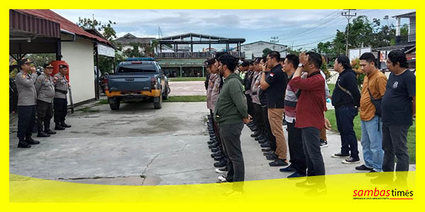 Personel Gabungan Polres Sambas dan Polsek Jawai menggelar apel pengamanan Hiburan Rakyat Pekan Raya Sentebang, Kecamatan Jawai.