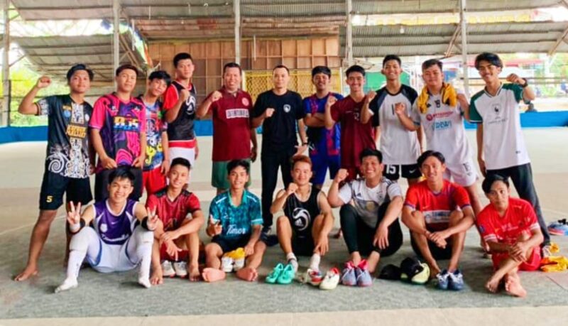 Pemain dan official FC Pegasus Kabupaten Sambas yang akan mengikuti Liga Nusantara Tingkat Provinsi Kalbar.
