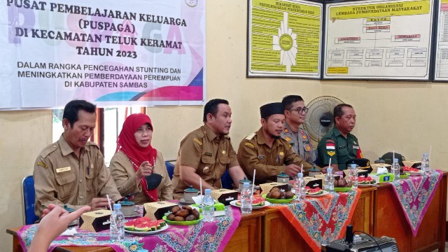 Kepala Bidang Pemberdayaan Perempuan Dinas P3AP2KB Nisa Azwarita menyampaikan program Puspaga. Selasa (30/5/2023).