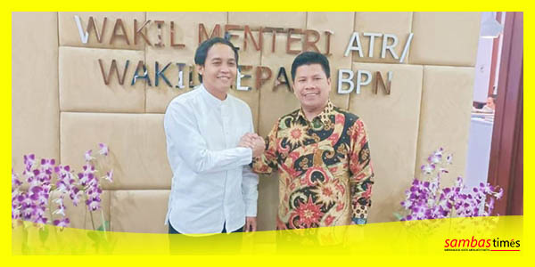 Bupati Sambas Satono bersama Wakil Menteri ATR RI Raja Juli Antoni, Selasa (6/6/2023).