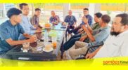 Herzaky Mahendra Putra berdiskusi bersama pemuda dan akademisi saat berkunjung di Kabupaten Sambas