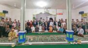 MUI Kabupaten Sambas mengabadikan momen dengan sesi foto bersama di Masjid At Taqwa, Kecamatan Sejangkung