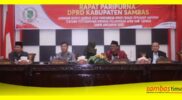 Ketua DPRD Sambas Abu Bakar memimpin Sidang Paripurna Jawaban Bupati Sambas terhadap PU Fraksi DPRD Sambas