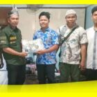 Ketua BAMAS Nasrullah menyalurkan Sembako untuk Asrama KMKS.