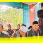 Misni Safari Ketua YSRM saat menyampaikan sambutan pada selamatan umrah, Minggu (20/8/3023) di Kecamatan Sejangkung.