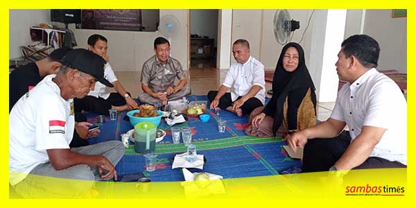 Rapat pergantian Ketua Dewan Pengawas YSRM dipimpin Ketua Dewan Pembina H Abu Bakar, Rabu (30/8/2023) di Kantor Pusat Masjid 1001.