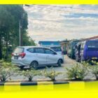 Antrian SPBU Sambas setiap pagi dikeluhkan masyarakat hingga ke jalan raya, Kamis (21/9/2023).