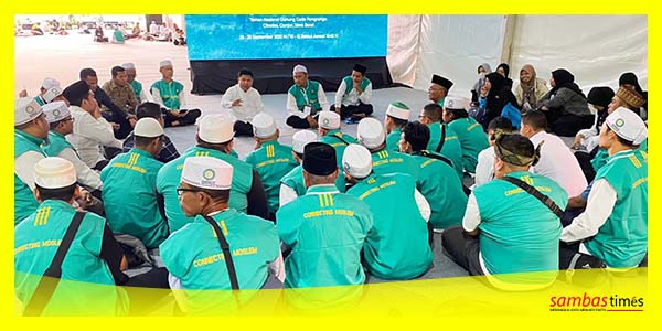 Bupati Sambas Satono memberikan motivasi kepada Peserta Parmusi Kalbar yang mengikuti Jambore Nasional Dai Desa Madani, Selasa (26/9/2023).