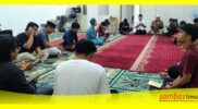 HMI Cabang Sambas dan DKM 1001 Kubah menggelar doa bersama untuk masyarakat Melayu Rempang Galang