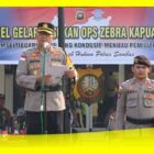 Kapolres Sambas AKBP Sugiyatmo Pimpin Apel Gelar Pasukan Operasi Zebra Kapuas, Senin (4/9/2023) di Halaman Mapolres Sambas.