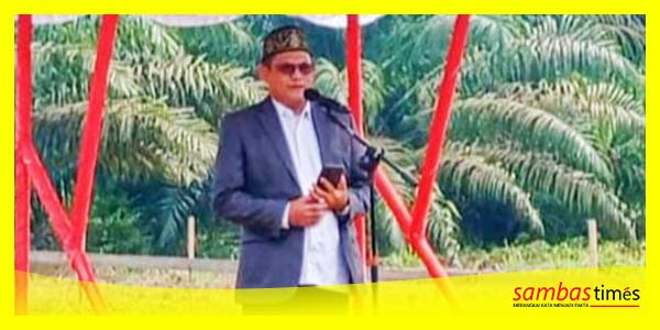 Kepala Baznas Provinsi Kalbar Uray Muhammad Amin menyampaikan sejarah program Rumah Sehat Baznas, Selasa (5/9/2023) Desa Kubangga, Kecamatan Teluk Keramat.
