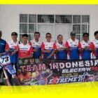 Tim Indonesia mengabadikan momen foto bersama pada Grand Prix Extreme Sibujaya Champion di Sibu, Sarawak, Malaysia. 2-3 September 2023.
