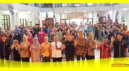 Foto bersama peserta Lomba Lagu dan Tari Gerak Tari Sambas Mendunie di Gedung Keberbakatan Disdikbud Kabupaten Sambas.