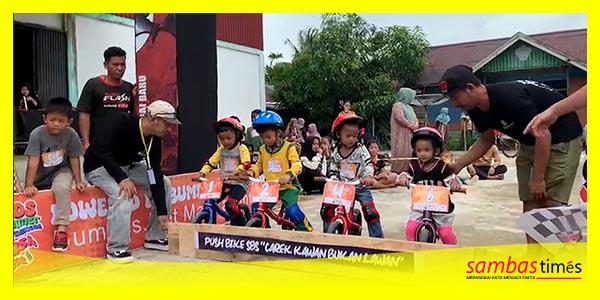 Suasana Lomba Push Bike yang digelar Sufest Organized Desa Sungai Baru, Minggu (22/10/2023) di Gedung Serba Guna, Desa Sungai Baru.