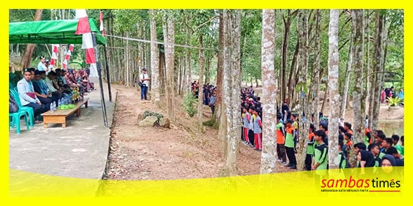 Suasana pembukaan Outbond BKPRMI di Vila H Subhan Nur, di Objek Wisata Danau Sebedang, Minggu (22/10/2023).