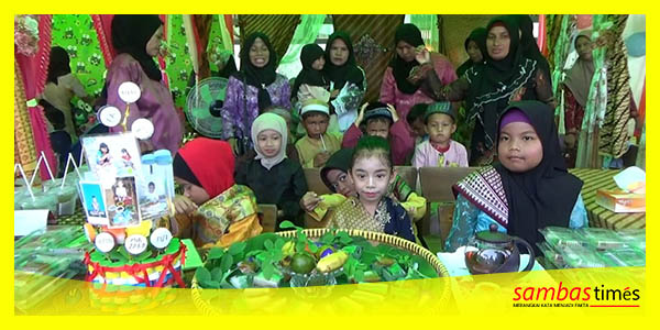 Pelajar SDN 4 Tengguli pada kegiatan karya P5 dihalaman sekolah, Senin (30/5/2024).