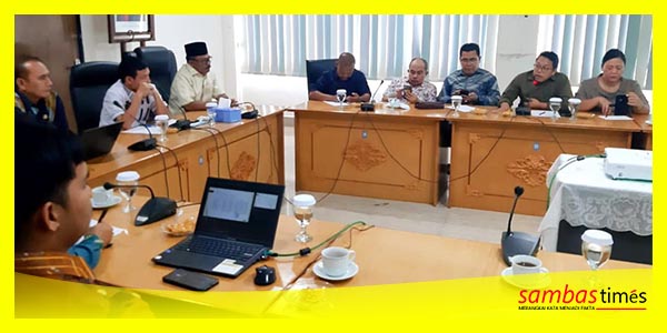 Badan Anggaran DPRD Kabupaten Sambas saat Kunker ke Bapenda Kalbar, Kamis (27/6/2024).