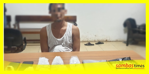 Tersangka HR dan Barang Bukti yang berhasil diamankan Tim Gabungan Polda Kalbar, Jumat (28/6/2024) di Kecamatan Pemangkat, Kabupaten Sambas.
