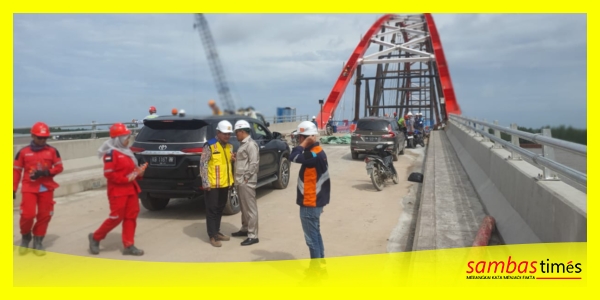 H Subhan Nur Ketua Komisi IV DPRD Kalbar didampingi