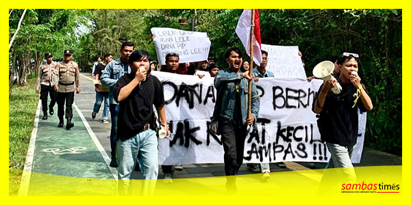 KMKS melakukan aksi unjuk rasa terkait penyelewengan dana PIP di Kabupaten Sambas, ke DPRD Kalbar, 19 Februari 2025 lalu.