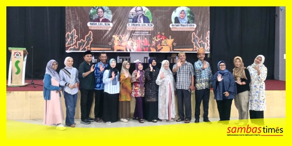 Maestro Kabupaten Sambas H Yuhendri dan Hj Aklima bersama panitia dan peserta pada Seminar Nasional Rumpun Tari Dana-dana Nusantara, di Aula Elmadinah Hotel, Kamis (24/7/2025).