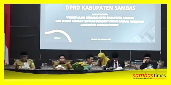 Suasana Rapat Paripurna DPRD Kabupaten Sambas tentang Pembentukan Kabupaten Sambas Pesisir (KSP) belum lama ini di Ruang Sidang Utama Kantor DPRD Sambas. 