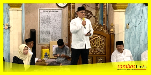 Wakil Bupati Sambas Heroaldi Djuhardi Alwi pada Safari Ramadan di Masjid Miftahul Jannah, Desa Penjajap, Kecamatan Pemangkat, Senin (9/3/2026).
