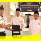 Karutan Sambas Andriyas Dwi Pujoyanto secara simbolis memberikan remisi kepada Warga Binaan, di Aula Rutan Sambas, Sabtu (21/3/2026).