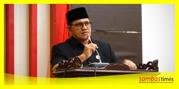 Wakil Bupati Sambas Heroaldi menyampaikan arahan Bupati Sambas H Satono dalam penyampaian LKPJ TA 2025 di Ruang Sidang Utama Kantor DPRD Sambas, Senin (30/3/2026).