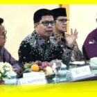 Bupati Sambas H Satono memberikan arahan pada pembukaan Rakor Stunting di Bapperida Kabupaten Sambas, Jumat (22/5/2026).