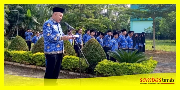 Kakan Kemenag Kabupaten Sambas, H Kaharudin memimpin Upacara Peringatan HAN 2026 di Halaman Utama MAN IC Sambas, Kamis (23/7/2026) kemarin.
