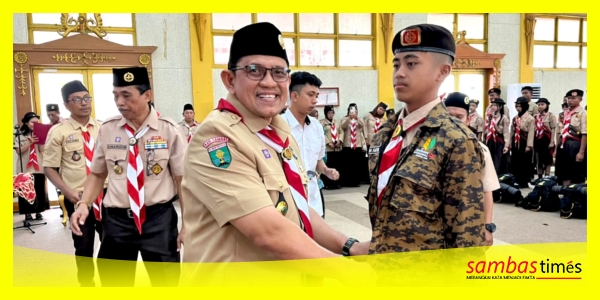 Wakil Bupati Sambas Heroaldi Djuhardi Alwi melepas Kontingen Cabang Jambore Nasional XII di Aula Utama Kantor Bupati Sambas, Rabu (5/8/2026).