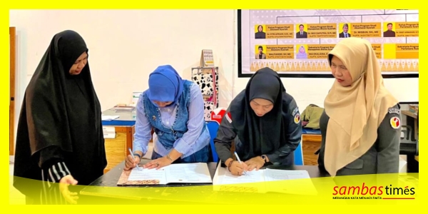 Bawaslu Kabupaten Sambas dan FEB UNNISAS melaksanakan Penandatangan PKS dalam memperkuat sinergi bersama Perguruan Tinggi, Senin (24/8/2026) siang. 