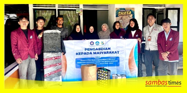 Tim PKM Poltesa bersama Kelompok Usaha El-Shafa di Desa Sempariuk A, Kecamatan Jawai Selatan, Kabupaten Sambas.