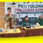 H Chifni Burhanuddin Tokoh Masyarakat Kabupaten Sambas menyampaikan Imbauan pada Penyuluhan Pencegahan Karhutla Kabupaten Sambas di Aula Kantor Desa Kartiasa, Rabu (2/9/2026).