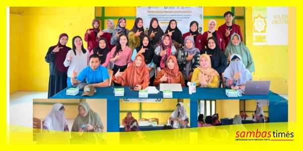 Tim PKM Poltesa menyampaikan materi dan pendampingan pembuatan Sertifikat Halal bagi pelaku UMKM di Desa Temajuk, Kecamatan Paloh, Kabupaten Sambas.