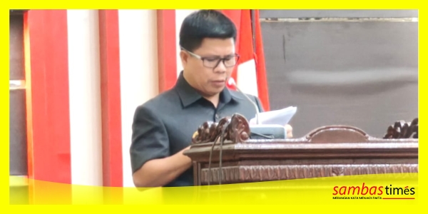 Bupati Sambas H Satono menyampaikan sambutan pada Rapat Paripurna Pembahasan Perubahan APBD Tahun 2026 di Ruang