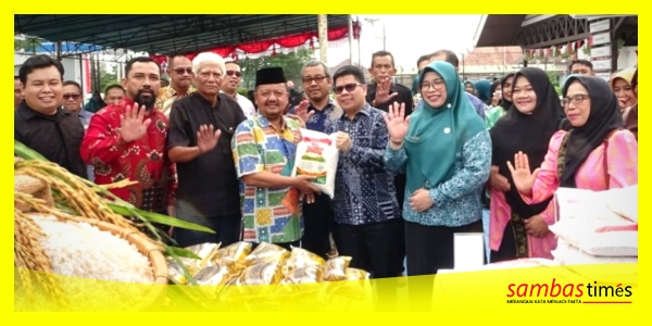 Bupati Sambas H Satono Launching RPK Koperasi PKK Insanak Berkemajuan, di Halaman TP-PKK Kabupaten Sambas, Jumat (2/10/2026).